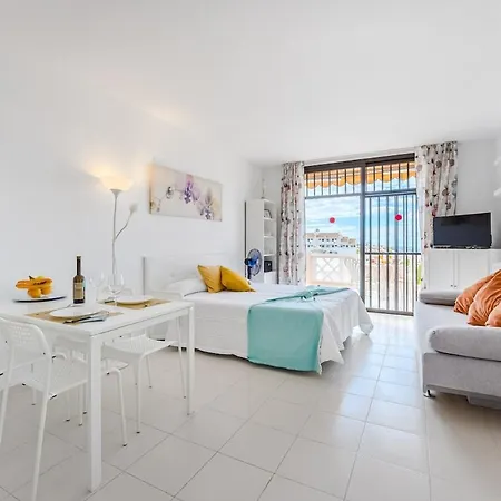 Bright In Apartment *