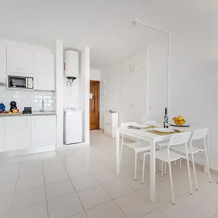 Апартаменти Bright In